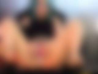 AudriaSwatski's Live Sex Cam Show