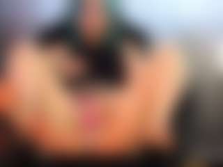 Live cam show with AudriaSwatski - Smoking on TastyBlacksLive