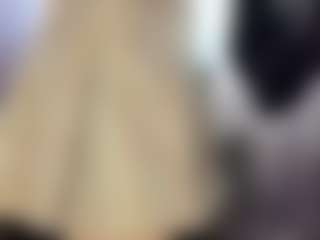 Live cam show with AudriaSwatski - New Toys on testsause.com