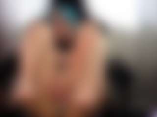Live cam show with AudriaSwatski - New Tattoos on makecum.org