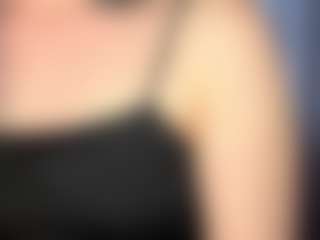 AudriaSwatski's Live Sex Cam Show