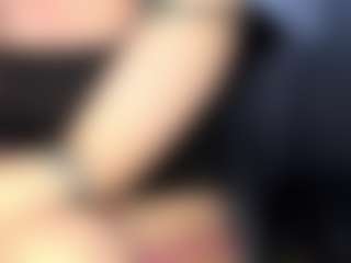 AudriaSwatski's Live Sex Cam Show