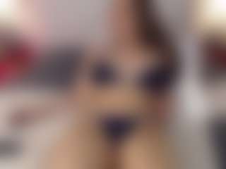 Carol-Brm1's Live Sex Cam Show