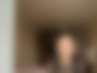ElvaForshey's Live Sex Cam Show