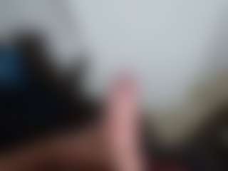 Live cam show with FrogMan777 - Tease on TeamSkeetLive