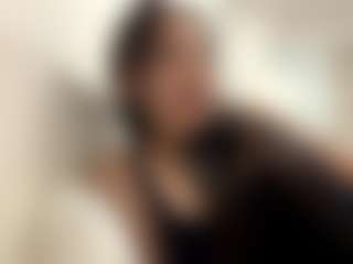 GwynKochan's Live Sex Cam Show