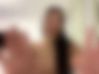 GwynKochan's Live Sex Cam Show
