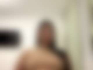 GwynKochan's Live Sex Cam Show