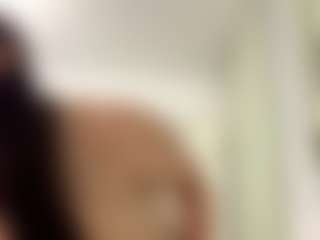 GwynKochan's Live Sex Cam Show