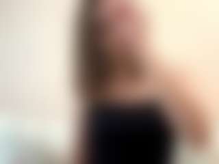 Live cam show with Nelly - Amateur on livesuperchat.net