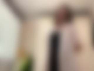 Live cam show with Nelly - Fetish on Camsoda
