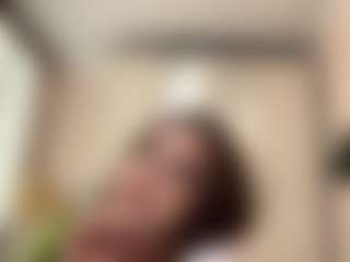 Live cam show with Nelly - Strip on fuck-show.com