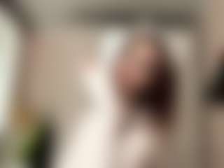 Live cam show with Nelly - Normal on TottyGirls