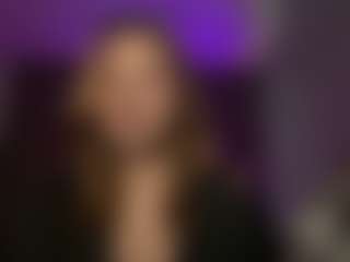 Live cam show with NanciDrott - Public on pussylord.com