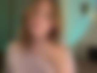 Live cam show with NanciDrott - Spank Red Hair on Dare Cams