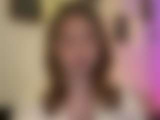 Live cam show with NanciDrott - Smoking on Cam Slut
