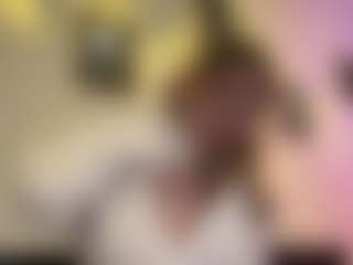Live cam show with NanciDrott - Normal on Streamer API