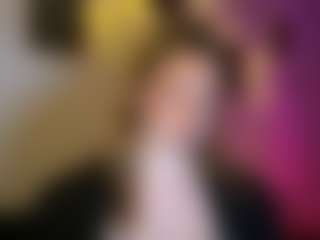 Live cam show with NanciDrott - Lesbian on CamClone