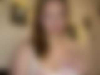 Live cam show with NanciDrott - Striptease on Camsoda