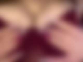 Live cam show with NanciDrott - Joi on Camsoda