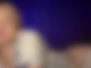 Live cam show with NanciDrott - Blonde Hair Petite on SinfulBabes