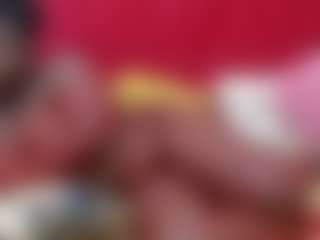 SpoiledBrat012's Live Sex Cam Show