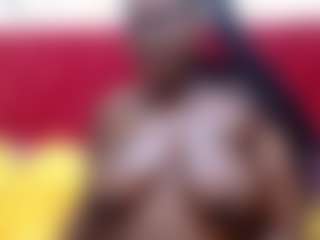 SpoiledBrat012's Live Sex Cam Show