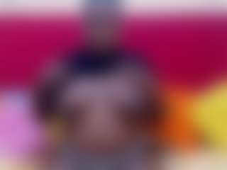 SpoiledBrat012's Live Sex Cam Show