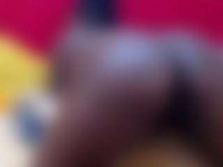 SpoiledBrat012's Live Sex Cam Show