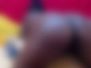 SpoiledBrat012's Live Sex Cam Show