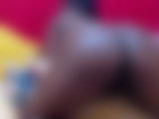 SpoiledBrat012's Live Sex Cam Show