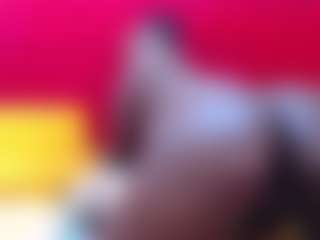 SpoiledBrat012's Live Sex Cam Show