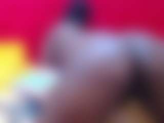 SpoiledBrat012's Live Sex Cam Show