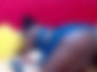 SpoiledBrat012's Live Sex Cam Show