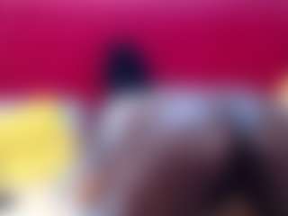 SpoiledBrat012's Live Sex Cam Show