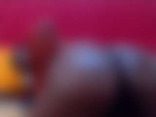SpoiledBrat012's Live Sex Cam Show