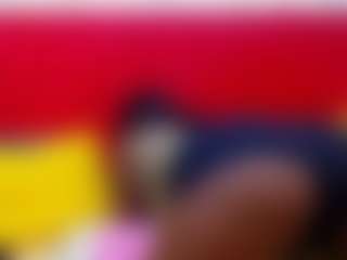 SpoiledBrat012's Live Sex Cam Show