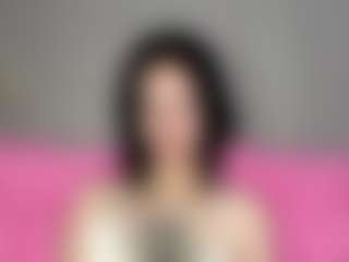 Show de cam en vivo con Alice - Shaved Pussy en Camsoda