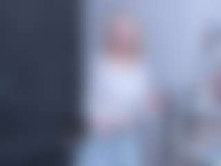 Live cam show with ZeldaWesner - Shaved on Strip Flash - Live Sex Shows