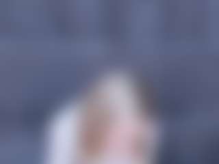 Live cam show with ZeldaWesner - Body Massage on CamwithHer
