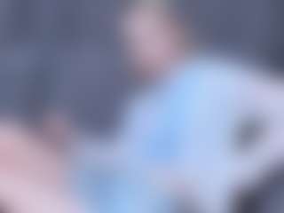 Live cam show with ZeldaWesner - Skinny on Hubzter Live