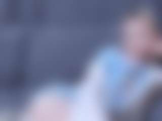 Live cam show with ZeldaWesner - Small Tits on TottyGirls