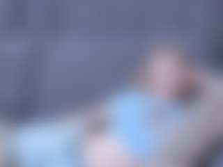 Live cam show with ZeldaWesner - Camel Toe on intimatelivegirls.com