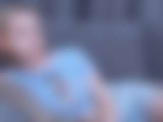 Live cam show with ZeldaWesner - Athletic Young Adult on Big Tits