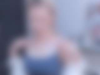 Live cam show with ZeldaWesner - Blonde Hair HD on friskycurves.com