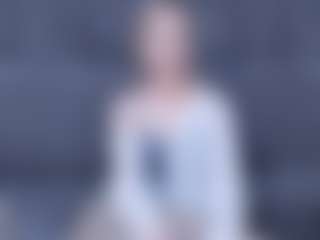 Live cam show with ZeldaWesner - Blonde Hair on googirlz