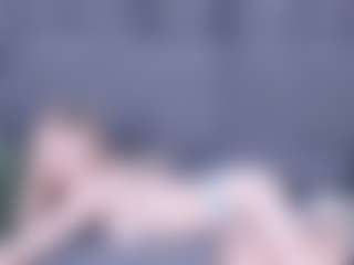 Live cam show with ZeldaWesner - Booty on Camsoda