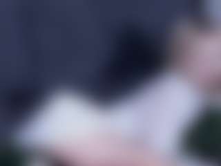 Live cam show with ZeldaWesner - Body Massage on Camsoda