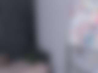 Live cam show with ZeldaWesner - Role Play on CamClone