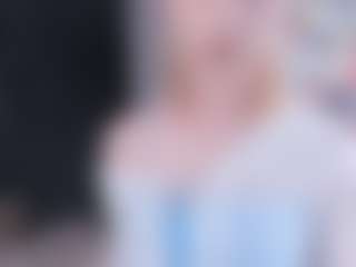 Live cam show with ZeldaWesner - Shaved on Gym Cam Girls